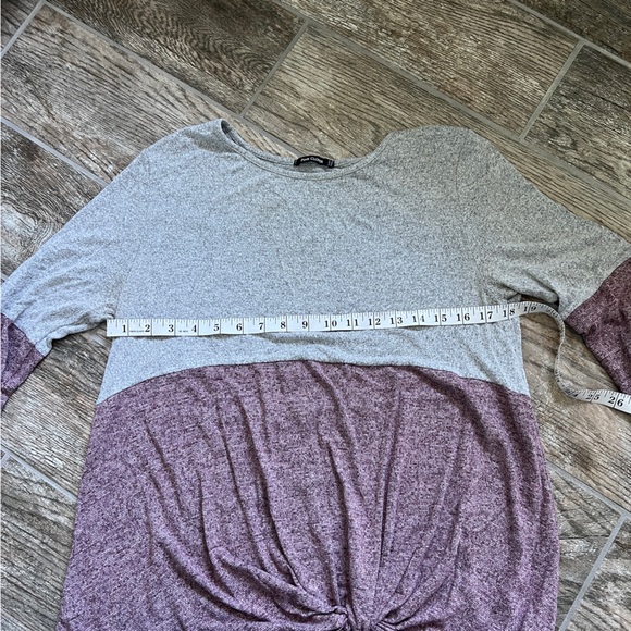 Pink Clover Colorblock Denver Front Twist Tunic, Women’s Size Large - Picture 4 of 5